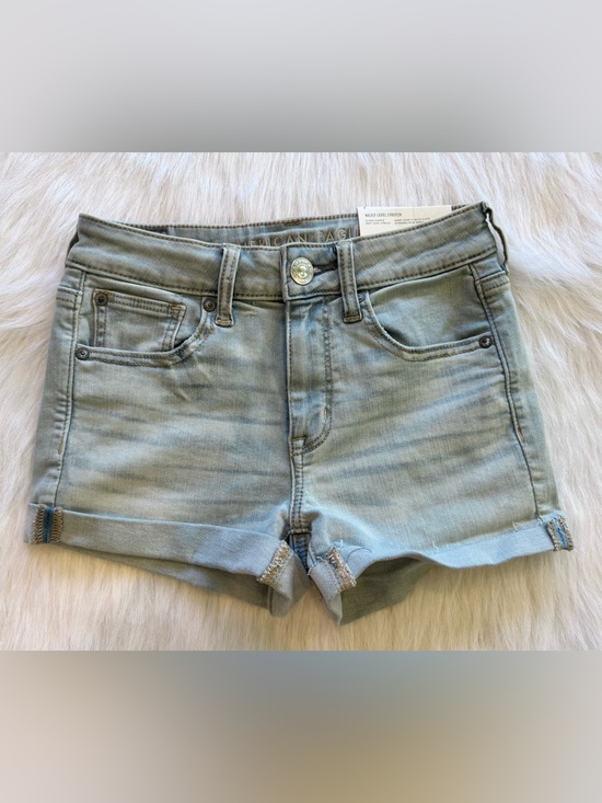 American Eagle Outfitters Pants - NWT American Eagle High Rise Shortie Shorts 💙